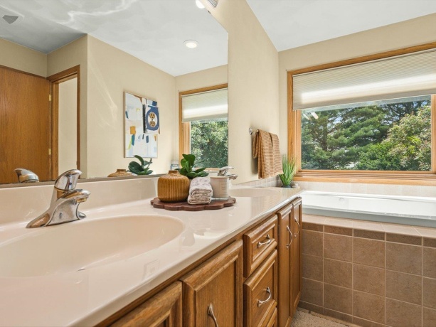 803 Babich, WINNEBAGO, Illinois 61088, 3 Bedrooms Bedrooms, ,2 BathroomsBathrooms,House,For Sale,Babich,202604132