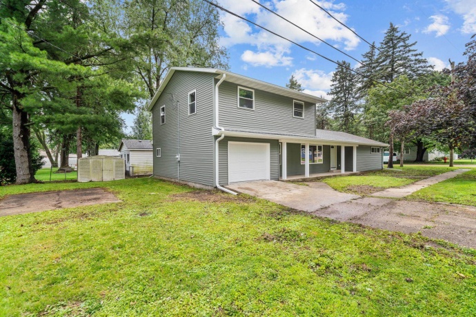 809 Adams, OREGON, Illinois 61061, 4 Bedrooms Bedrooms, ,1 BathroomBathrooms,House,For Sale,Adams,202604135