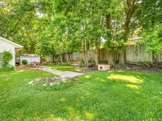 210 Pacific, DAVIS JUNCTION, Illinois 61020, 3 Bedrooms Bedrooms, ,2 BathroomsBathrooms,House,For Sale,Pacific,202604138