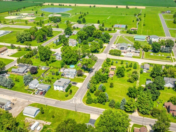 210 Pacific, DAVIS JUNCTION, Illinois 61020, 3 Bedrooms Bedrooms, ,2 BathroomsBathrooms,House,For Sale,Pacific,202604138