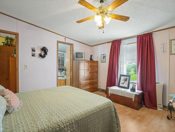 5409 Ebonywood, ROSCOE, Illinois 61073, 3 Bedrooms Bedrooms, ,2 BathroomsBathrooms,House,For Sale,Ebonywood,202604139