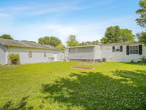 5409 Ebonywood, ROSCOE, Illinois 61073, 3 Bedrooms Bedrooms, ,2 BathroomsBathrooms,House,For Sale,Ebonywood,202604139