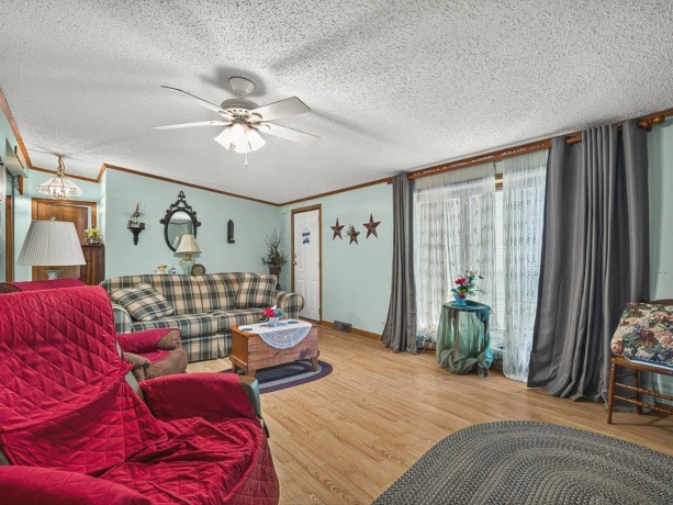 5409 Ebonywood, ROSCOE, Illinois 61073, 3 Bedrooms Bedrooms, ,2 BathroomsBathrooms,House,For Sale,Ebonywood,202604139