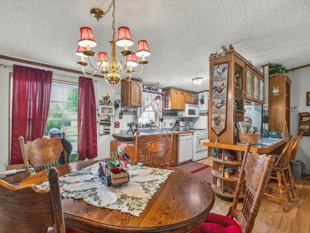 5409 Ebonywood, ROSCOE, Illinois 61073, 3 Bedrooms Bedrooms, ,2 BathroomsBathrooms,House,For Sale,Ebonywood,202604139