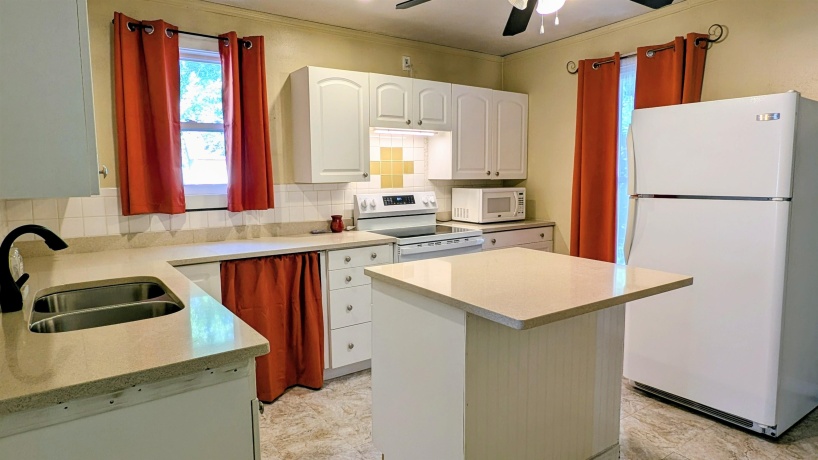 111 Wesley, MOUNT MORRIS, Illinois 61054, 3 Bedrooms Bedrooms, ,2 BathroomsBathrooms,House,For Sale,Wesley,202604140