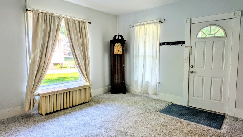 111 Wesley, MOUNT MORRIS, Illinois 61054, 3 Bedrooms Bedrooms, ,2 BathroomsBathrooms,House,For Sale,Wesley,202604140