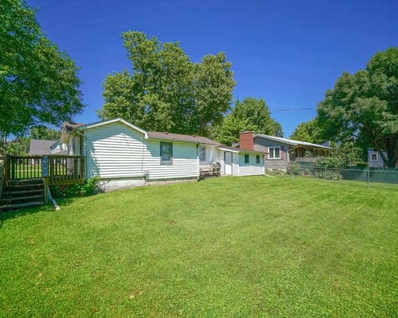 1009 4th, OREGON, Illinois 61061, 2 Bedrooms Bedrooms, ,1 BathroomBathrooms,House,For Sale,4th,202604141