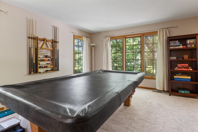 10959 Hamborg, ROSCOE, Illinois 61073, 5 Bedrooms Bedrooms, ,3 BathroomsBathrooms,House,For Sale,Hamborg,202604147