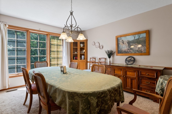 10959 Hamborg, ROSCOE, Illinois 61073, 5 Bedrooms Bedrooms, ,3 BathroomsBathrooms,House,For Sale,Hamborg,202604147
