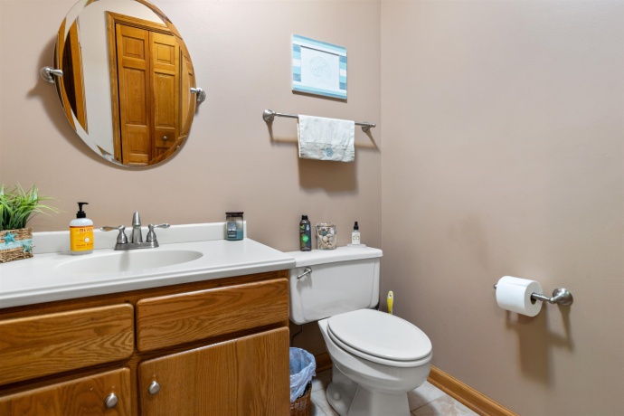 10959 Hamborg, ROSCOE, Illinois 61073, 5 Bedrooms Bedrooms, ,3 BathroomsBathrooms,House,For Sale,Hamborg,202604147
