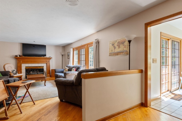 10959 Hamborg, ROSCOE, Illinois 61073, 5 Bedrooms Bedrooms, ,3 BathroomsBathrooms,House,For Sale,Hamborg,202604147