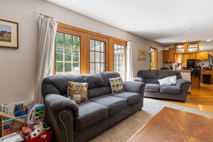 10959 Hamborg, ROSCOE, Illinois 61073, 5 Bedrooms Bedrooms, ,3 BathroomsBathrooms,House,For Sale,Hamborg,202604147