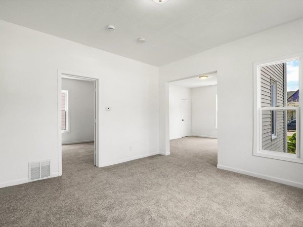 2104 4th, ROCKFORD, Illinois 61104, ,2 Units,For Sale,4th,202604150
