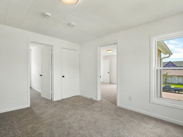 2104 4th, ROCKFORD, Illinois 61104, ,2 Units,For Sale,4th,202604150