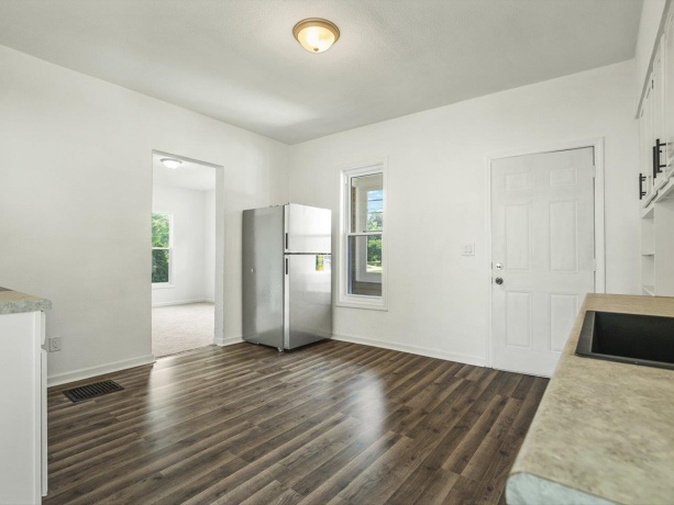 2104 4th, ROCKFORD, Illinois 61104, ,2 Units,For Sale,4th,202604150