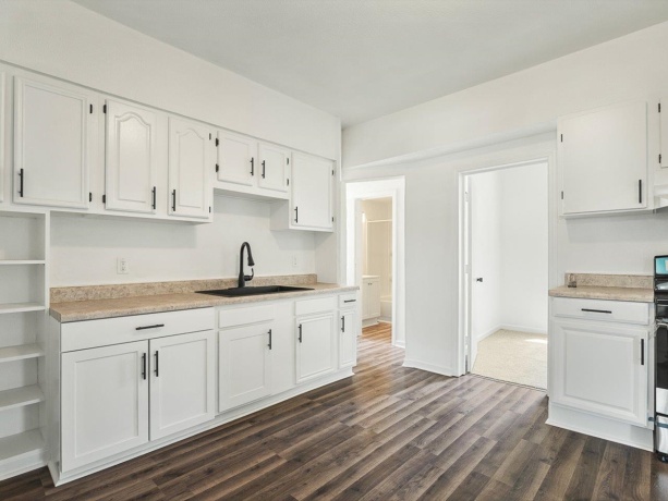 2104 4th, ROCKFORD, Illinois 61104, ,2 Units,For Sale,4th,202604150
