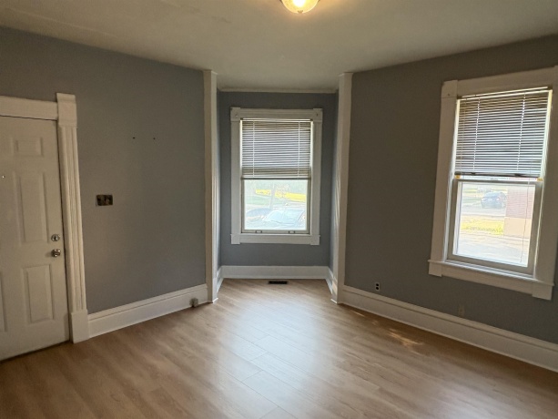 1420 Magnolia, ROCKFORD, Illinois 61104, ,2 Units,For Sale,Magnolia,202604151