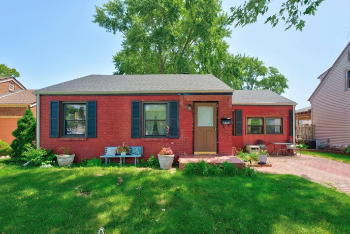 5021 Arlington, LOVES PARK, Illinois 61111, 3 Bedrooms Bedrooms, ,2 BathroomsBathrooms,House,For Sale,Arlington,202604021