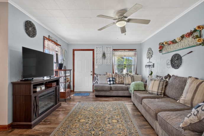 5021 Arlington, LOVES PARK, Illinois 61111, 3 Bedrooms Bedrooms, ,2 BathroomsBathrooms,House,For Sale,Arlington,202604021
