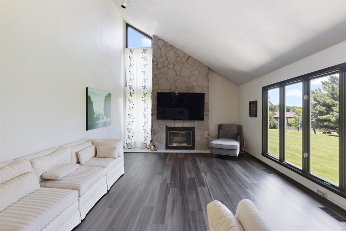 5952 Allerton, ROCKFORD, Illinois 61114, 3 Bedrooms Bedrooms, ,3 BathroomsBathrooms,Condominium,For Sale,Allerton,202603868