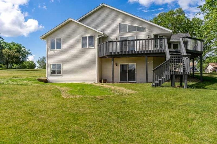186 LAKE SUMMERSET, DAVIS, Illinois 61019, 4 Bedrooms Bedrooms, ,2 BathroomsBathrooms,House,For Sale,LAKE SUMMERSET,202603397