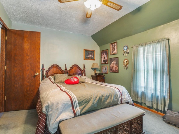 332 London, ROCKFORD, Illinois 61107, 3 Bedrooms Bedrooms, ,2 BathroomsBathrooms,House,For Sale,London,202604152