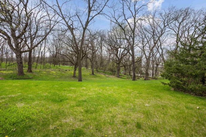 1712 Manchester, SOUTH BELOIT, Illinois 61080, ,3 - 4 Units,For Sale,Manchester,202602080