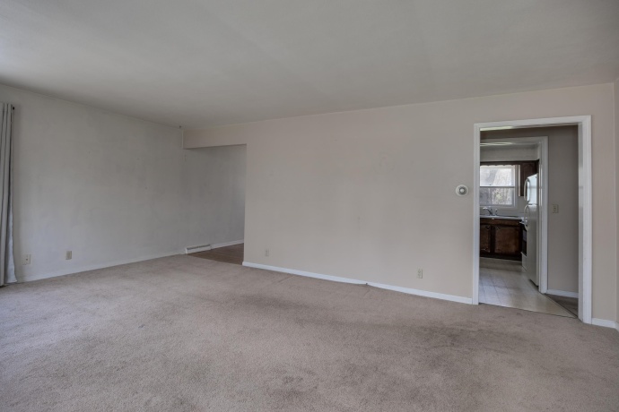 1712 Manchester, SOUTH BELOIT, Illinois 61080, ,3 - 4 Units,For Sale,Manchester,202602080