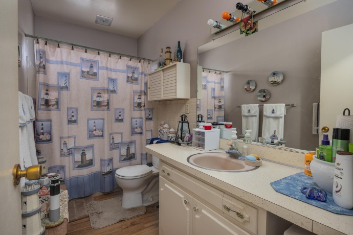 1712 Manchester, SOUTH BELOIT, Illinois 61080, ,3 - 4 Units,For Sale,Manchester,202602080