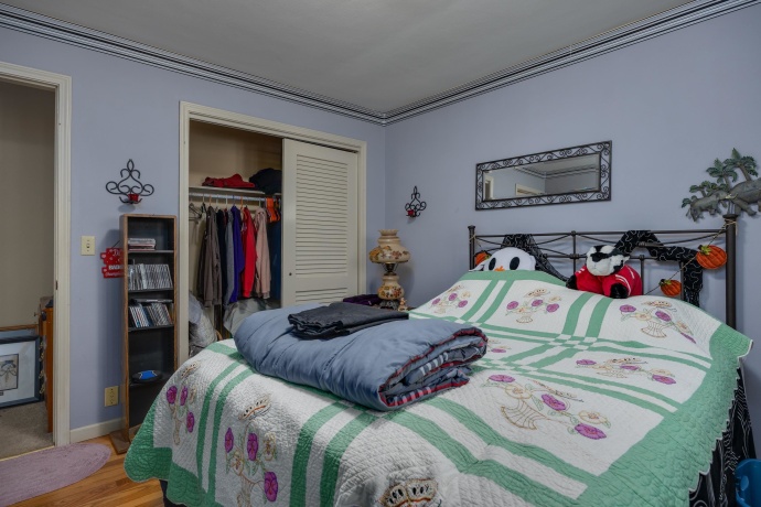 1712 Manchester, SOUTH BELOIT, Illinois 61080, ,3 - 4 Units,For Sale,Manchester,202602080
