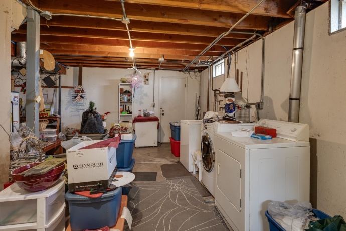 1712 Manchester, SOUTH BELOIT, Illinois 61080, ,3 - 4 Units,For Sale,Manchester,202602080