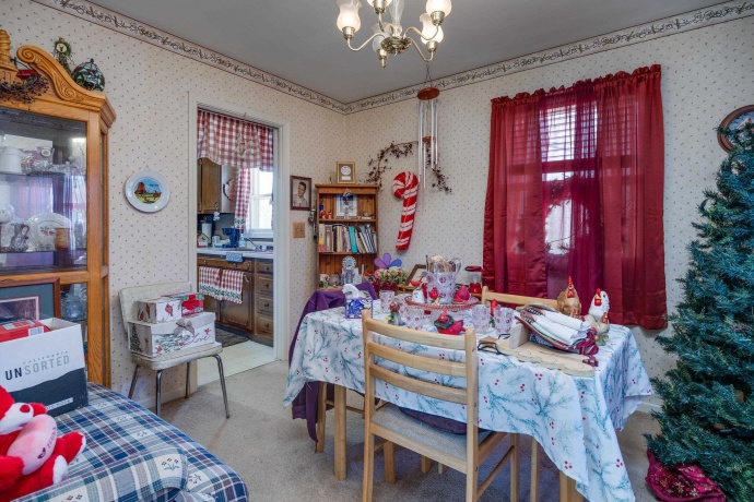 1712 Manchester, SOUTH BELOIT, Illinois 61080, ,3 - 4 Units,For Sale,Manchester,202602080