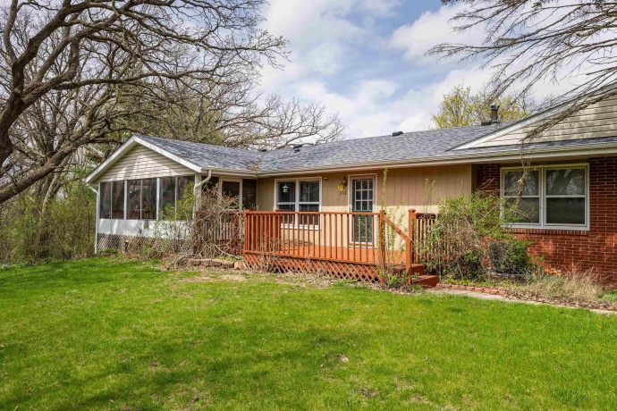 1712 Manchester, SOUTH BELOIT, Illinois 61080, ,3 - 4 Units,For Sale,Manchester,202602080
