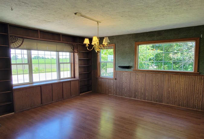 10124 US Rt 20, GARDEN PRAIRIE, Illinois 61038, 4 Bedrooms Bedrooms, ,3 BathroomsBathrooms,House,For Sale,US Rt 20,202603964