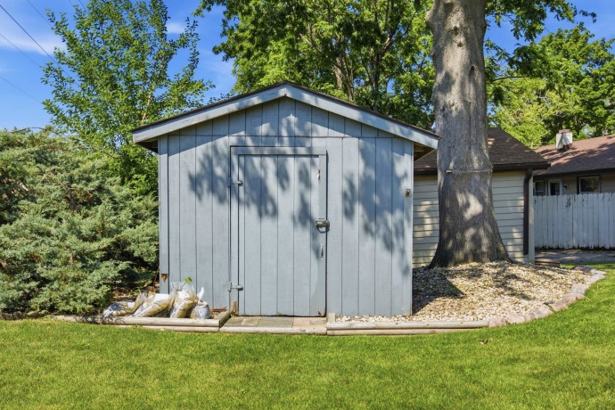 5609 Bellville, ROCKFORD, Illinois 61108, 3 Bedrooms Bedrooms, ,2 BathroomsBathrooms,House,For Sale,Bellville,202604154