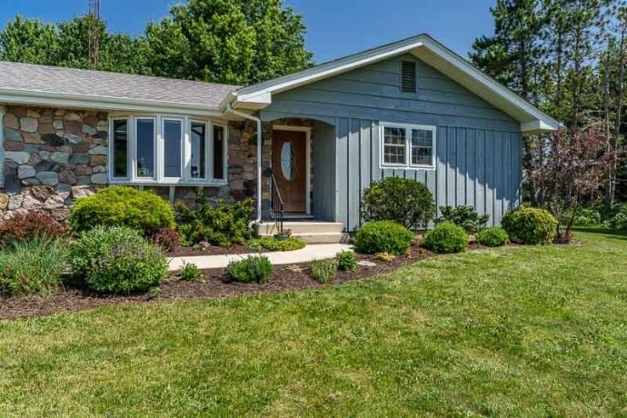 23518 STREIT, HARVARD, Illinois 60033, 3 Bedrooms Bedrooms, ,2 BathroomsBathrooms,House,For Sale,STREIT,202604155