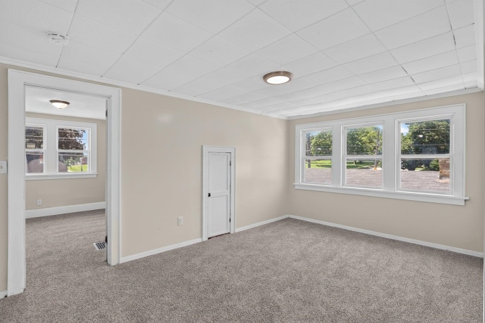1119 Montague, ROCKFORD, Illinois 61102, 4 Bedrooms Bedrooms, ,1 BathroomBathrooms,House,For Sale,Montague,202604156