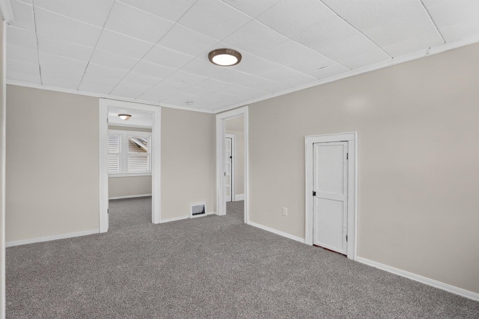 1119 Montague, ROCKFORD, Illinois 61102, 4 Bedrooms Bedrooms, ,1 BathroomBathrooms,House,For Sale,Montague,202604156