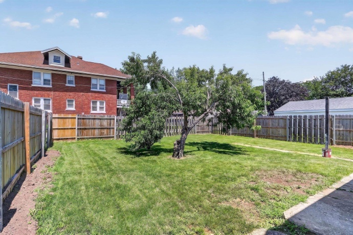 1119 Montague, ROCKFORD, Illinois 61102, 4 Bedrooms Bedrooms, ,1 BathroomBathrooms,House,For Sale,Montague,202604156