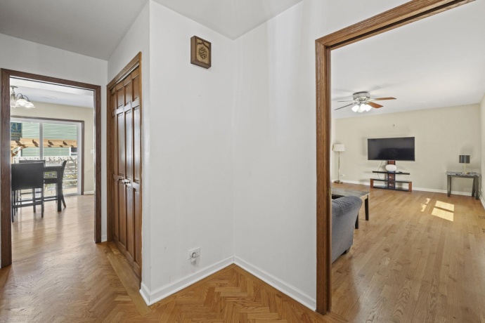 1300 Wolff Aven, ELGIN, Illinois 60123, 4 Bedrooms Bedrooms, ,2 BathroomsBathrooms,House,For Sale,Wolff Aven,202604157