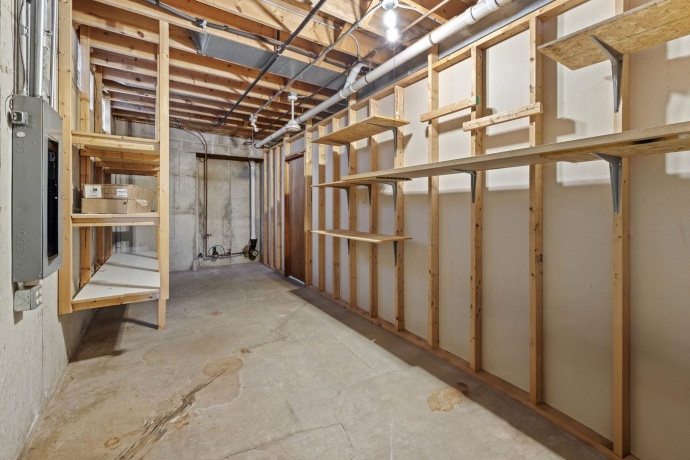 1300 Wolff Aven, ELGIN, Illinois 60123, 4 Bedrooms Bedrooms, ,2 BathroomsBathrooms,House,For Sale,Wolff Aven,202604157