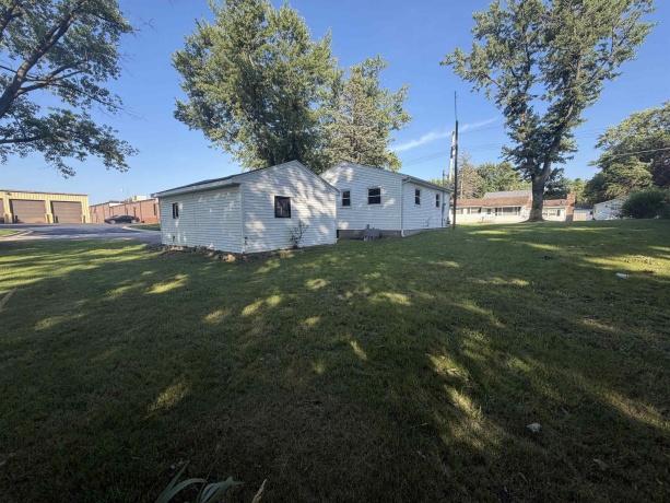 902 Hayes, SOUTH BELOIT, Illinois 61080, 2 Bedrooms Bedrooms, ,1 BathroomBathrooms,House,For Sale,Hayes,202604159