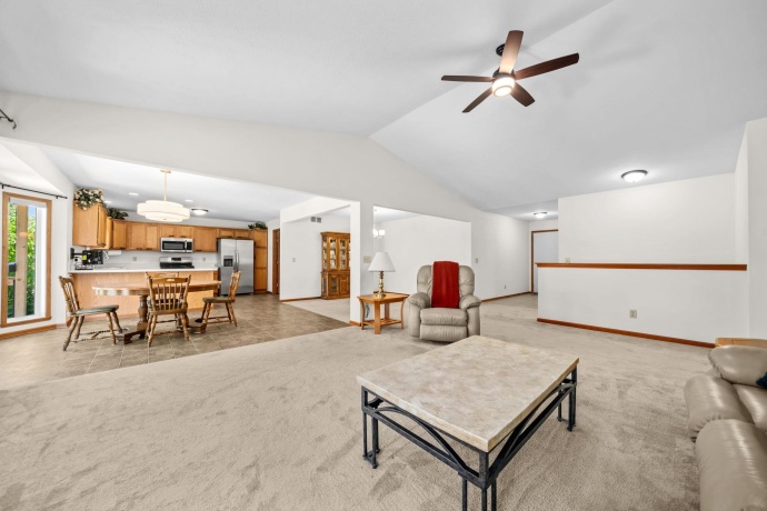 219 Acorn, POPLAR GROVE, Illinois 61065, 3 Bedrooms Bedrooms, ,2 BathroomsBathrooms,House,For Sale,Acorn,202604162