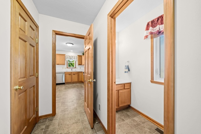 219 Acorn, POPLAR GROVE, Illinois 61065, 3 Bedrooms Bedrooms, ,2 BathroomsBathrooms,House,For Sale,Acorn,202604162