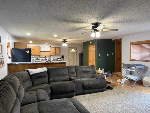 805 5th, OREGON, Illinois 61061, 2 Bedrooms Bedrooms, ,2 BathroomsBathrooms,House,For Sale,5th,202604163