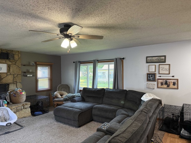 805 5th, OREGON, Illinois 61061, 2 Bedrooms Bedrooms, ,2 BathroomsBathrooms,House,For Sale,5th,202604163