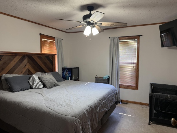 805 5th, OREGON, Illinois 61061, 2 Bedrooms Bedrooms, ,2 BathroomsBathrooms,House,For Sale,5th,202604163