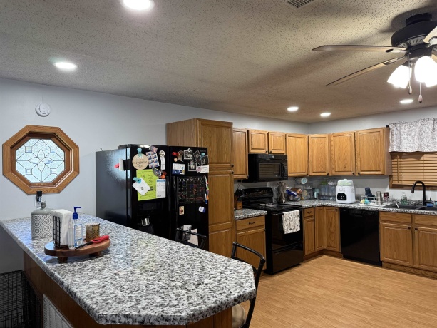 805 5th, OREGON, Illinois 61061, 2 Bedrooms Bedrooms, ,2 BathroomsBathrooms,House,For Sale,5th,202604163