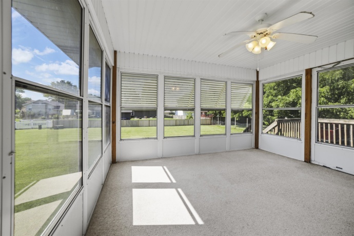 5939 Chestnut, ROSCOE, Illinois 61073, 3 Bedrooms Bedrooms, ,2 BathroomsBathrooms,House,For Sale,Chestnut,202604165