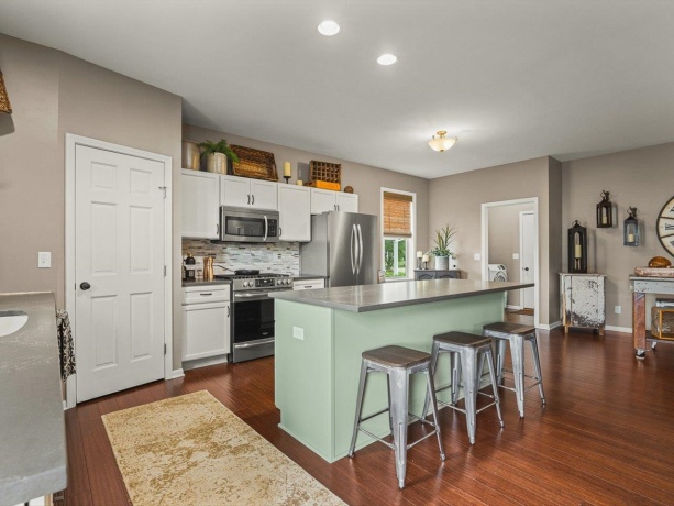 6382 Edgewood, MACHESNEY PARK, Illinois 61115, 3 Bedrooms Bedrooms, ,2 BathroomsBathrooms,House,For Sale,Edgewood,202604166